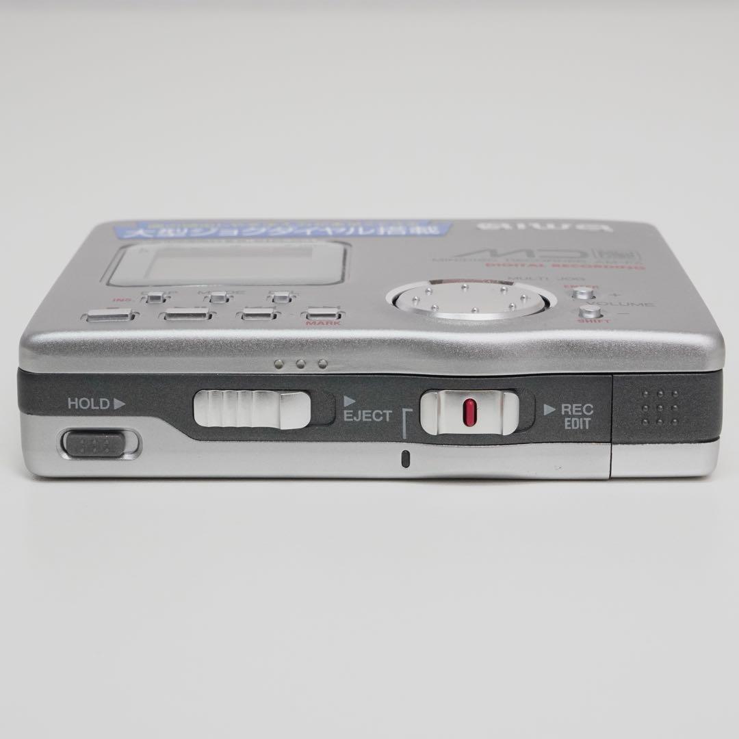 使用感ほぼ無し！aiwa AM-F5 ポータブルMDレコーダー
