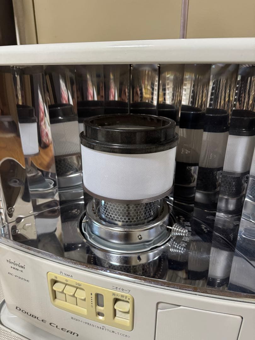 トヨトミ　ダブルクリーン 反射型石油ストーブ　RC-P325E 木造8畳用