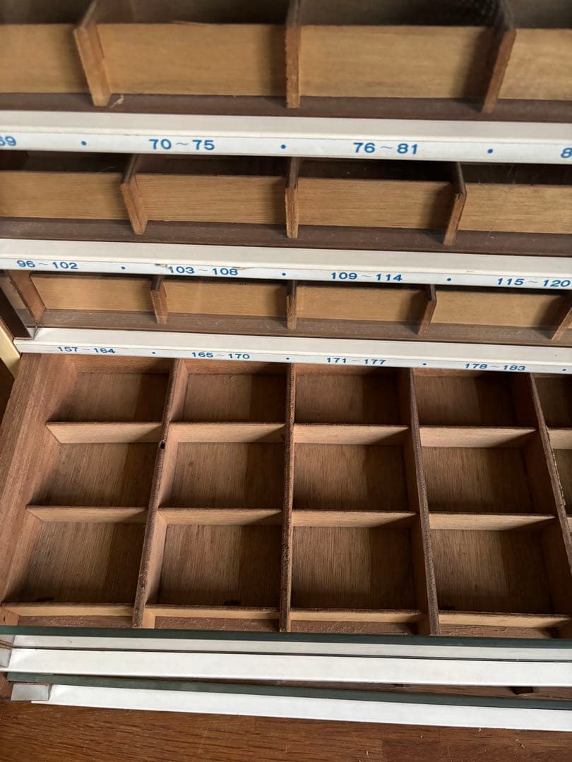 昭和レトロ　ひょうたん印絹カード　陳列棚 店舗什器　小物入れ　小引き出し