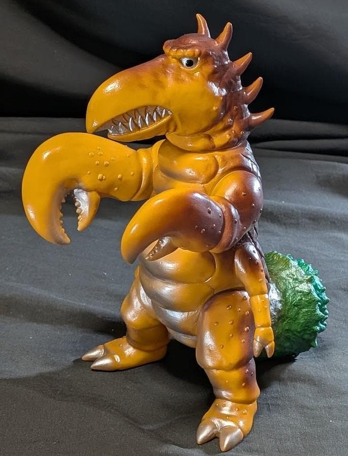 ザリガニンド「宇宙猿人ゴリ対スペクトルマン」登場怪獣（ベアモデル）ソフビ