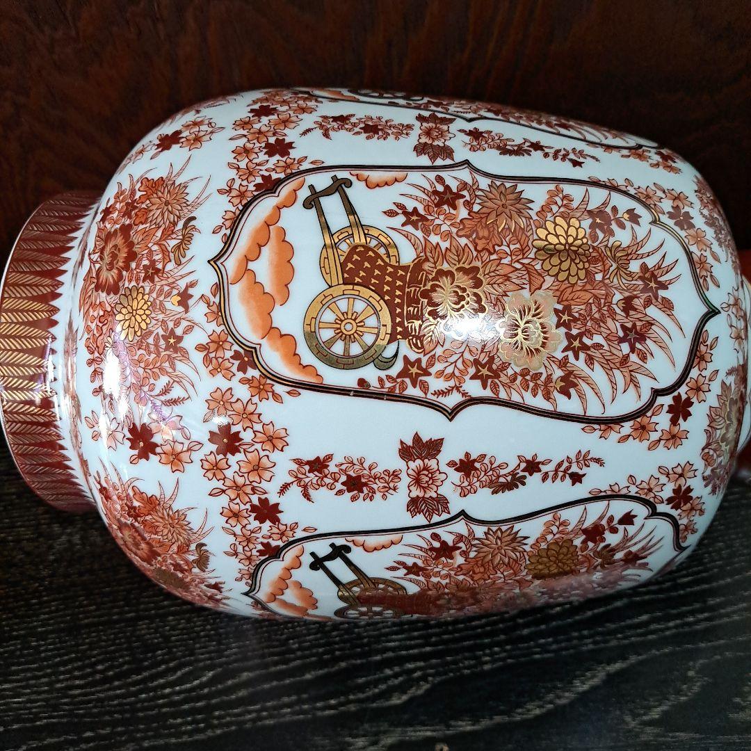 釉裏壺　六角飾瓶　　極上本金使用　金彩赤絵　　柴田陶器　唐花図　高さ32㎝