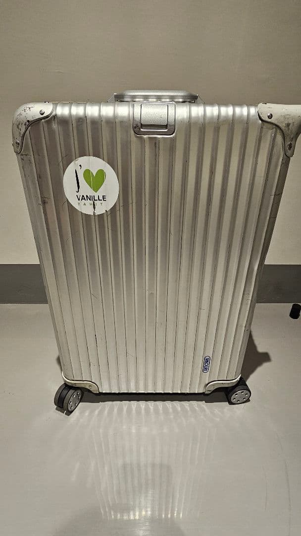 RIMOWA（リモワ）アルミ スーツケース