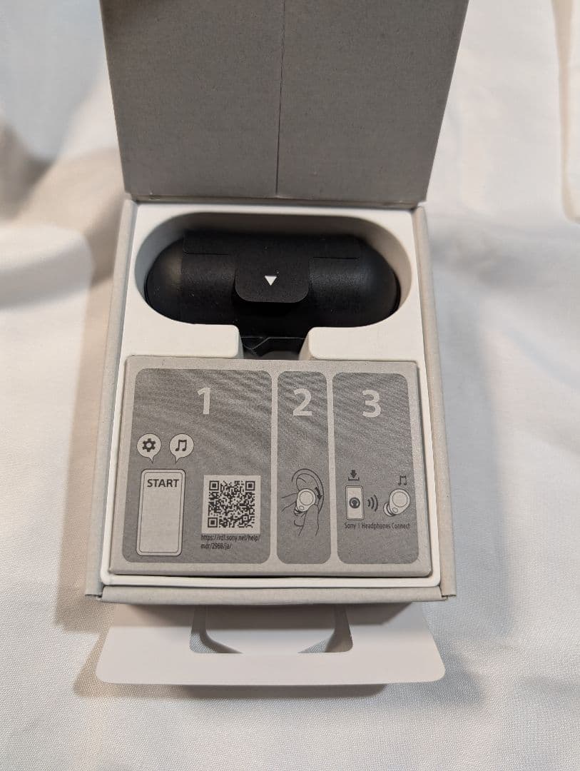 【新品未使用】　SONY ワイヤレスイヤホン　WF-C700N ブラック