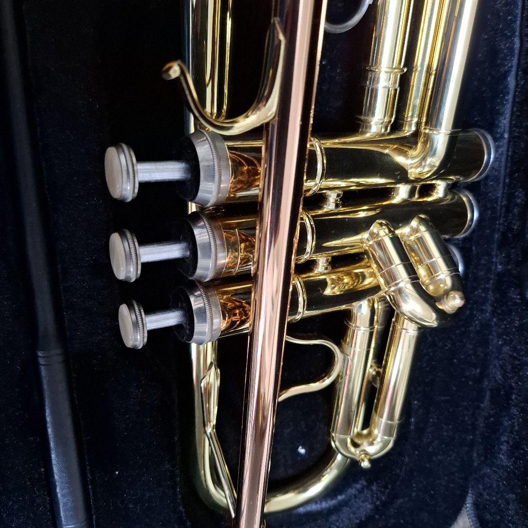 トランペット 本体 ゴールド ハードケース付き