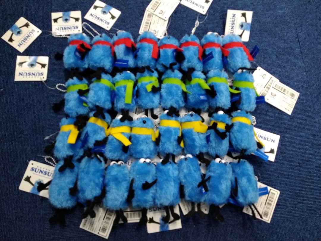 パペットスンスン ぬいぐるみマスコット　winter ver.　4種×8セット①