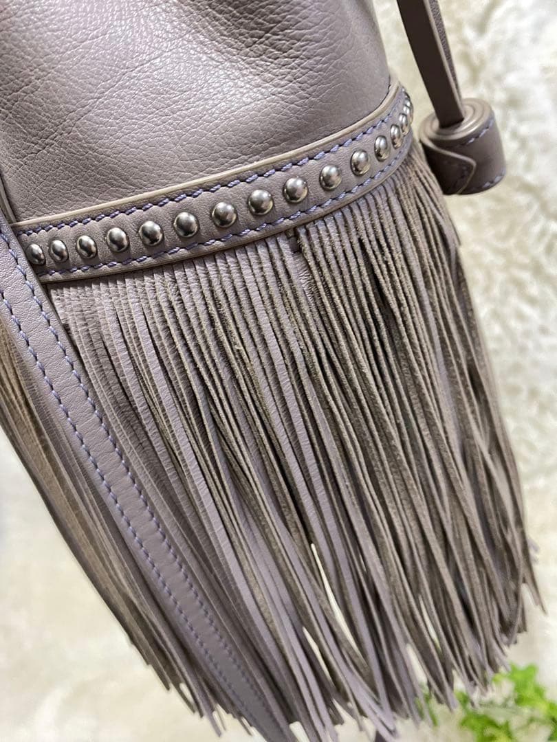 J&M DAVIDSON カーニバル フリンジレザーショルダーバッグ グレージュ