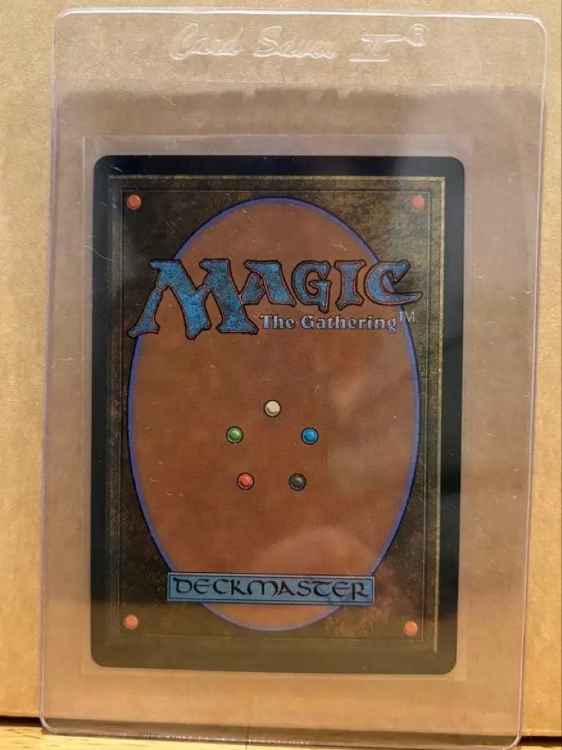 MTG【Foil】ボーダーレス《魔導の力を持つ少女、ティナ》