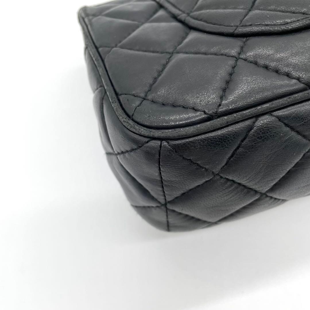 【美品】ジバンシー　ショルダーバッグ　ダブルチェーン　キルティング　レザー　黒