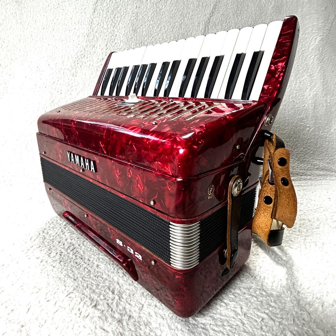 YAMAHA ヤマハ アコーディオン S-32 レッド 純正ケース付き