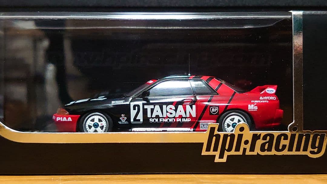 1/43 hpi タイサン r32 bnr32