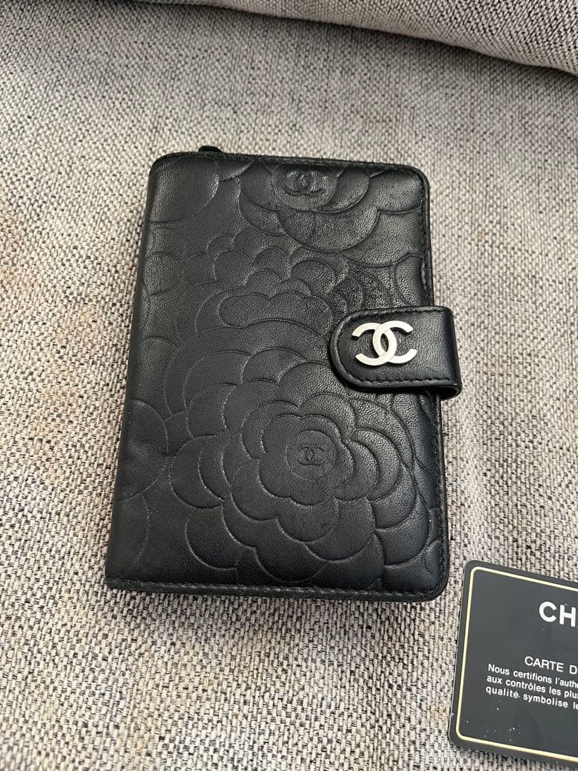 CHANEL カメリア　二つ折り財布　ブラック　正規品