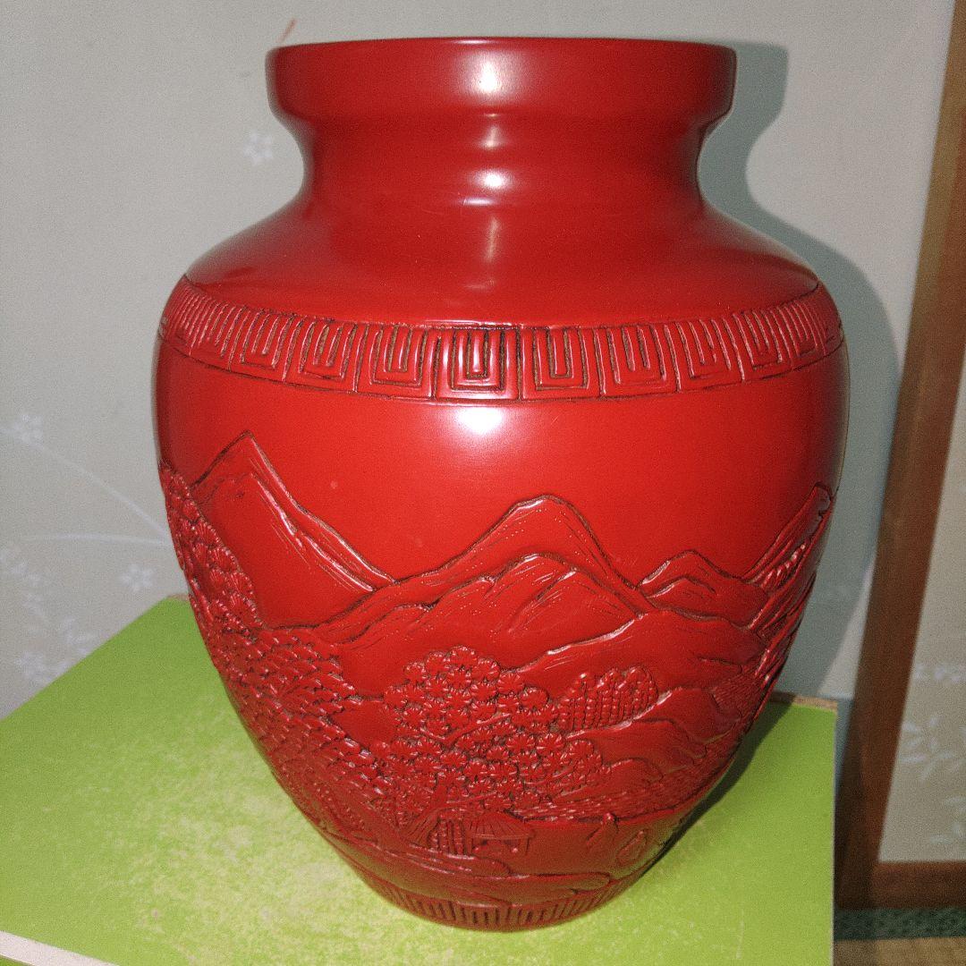 越後村上堆朱　山水図大花瓶　共箱付き