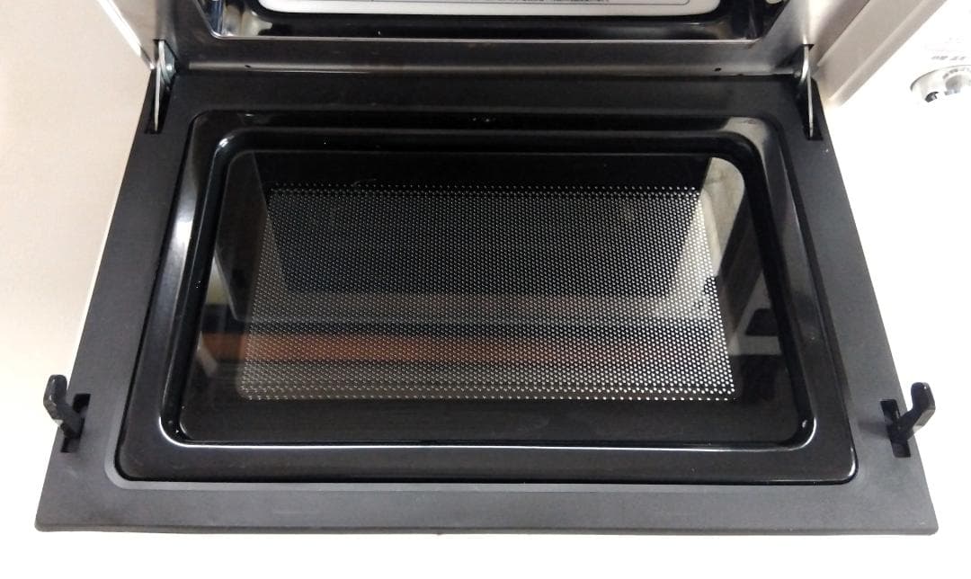 アイリスオーヤマ オーブンレンジ MO-F1805-W 2019年製