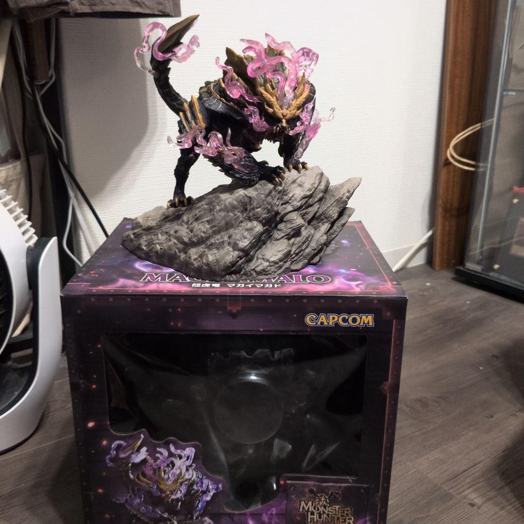 モンスターハンター　怨虎竜マガイマガド　傷あり　クリエイターズモデル