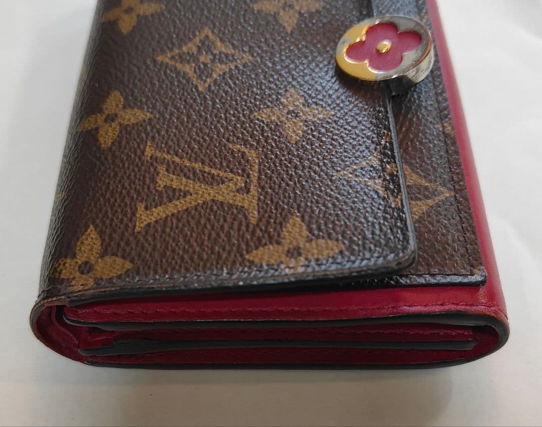 ルイヴィトン ポルトフォイユフロール コンパクト モノグラム 折り財布