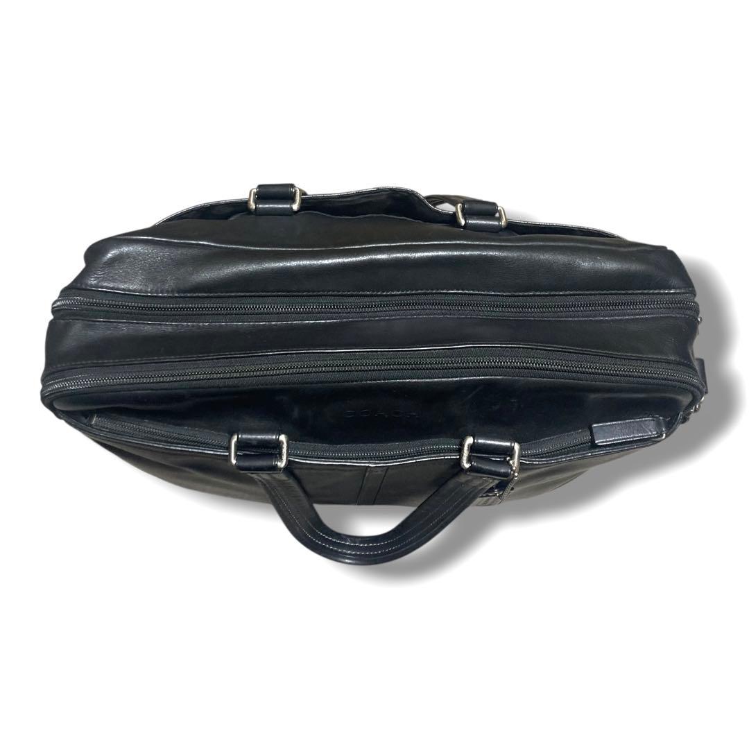 美品　コーチ　ビジネスバッグ　2way　A4収納可　エンボス　レザー　ブラック