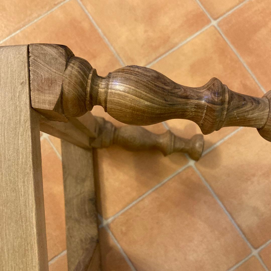 オルネコ　クルミの木の爪とぎ