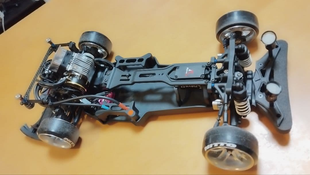 1月中限定価格　ヨコモ　YD-2ZS 　パンデムスープラボディ付き