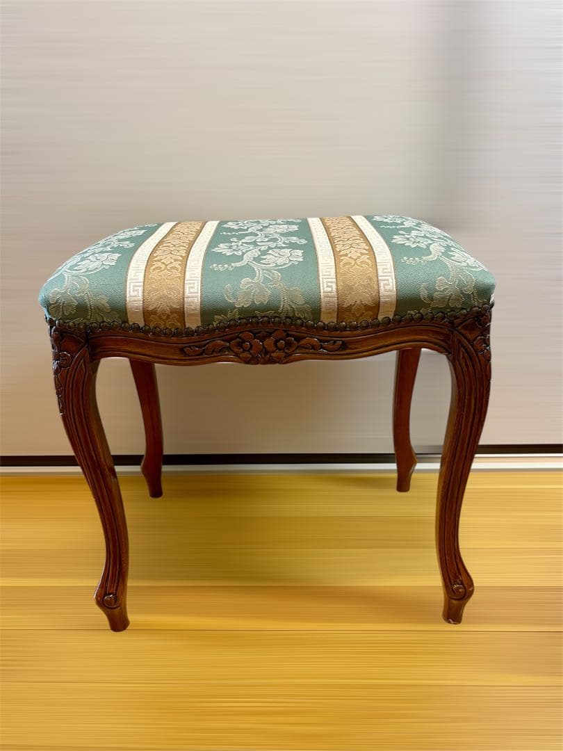 イタリア製 猫足スツール クラッシックデザイン 布貼