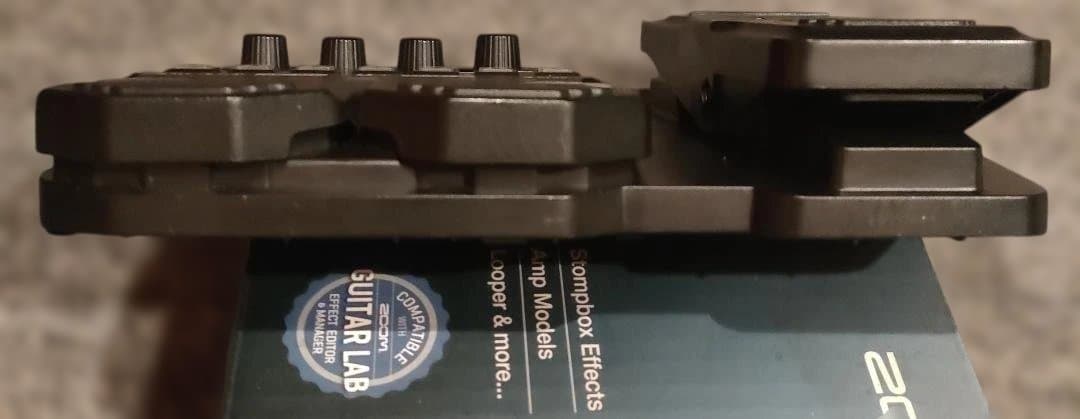 ZOOM G1X FOUR 中古