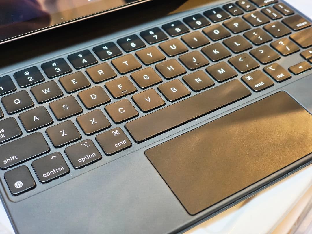 iPad Pro 11 、ApplePencil、MagicKeyboard