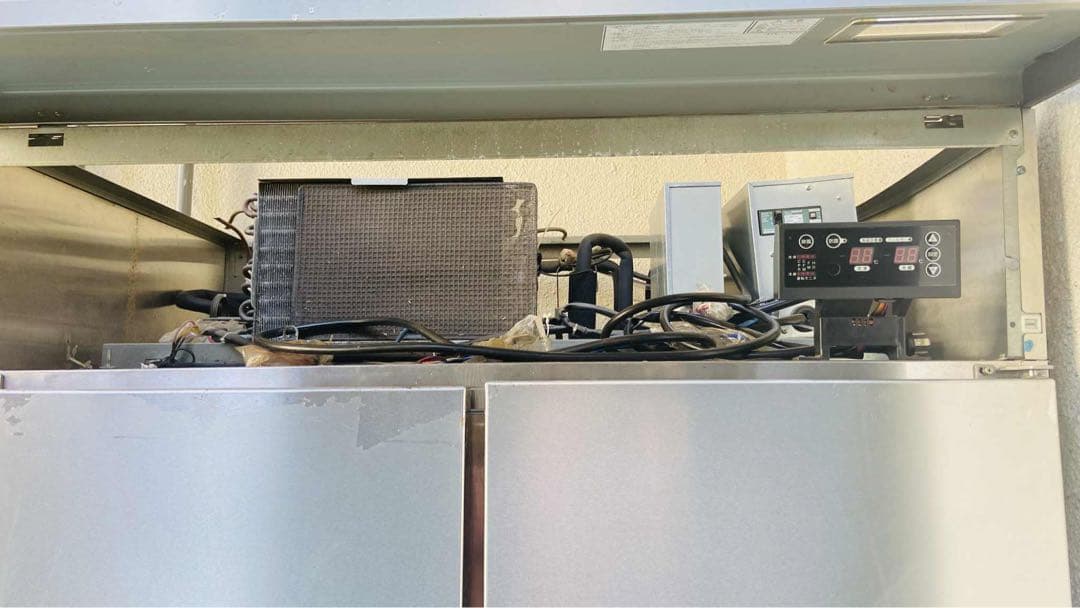 ダイワ 4ドア冷凍庫 ステンレス製