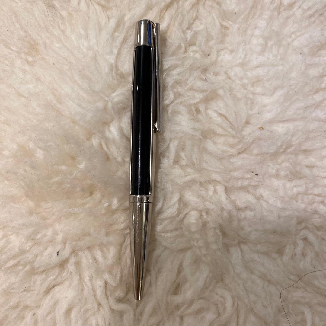 デュポン　黒のメタルボールペン