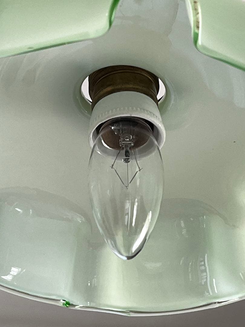 【美品】フランスアンティーク ミルクグリーンガラス シェードランプ[3213]