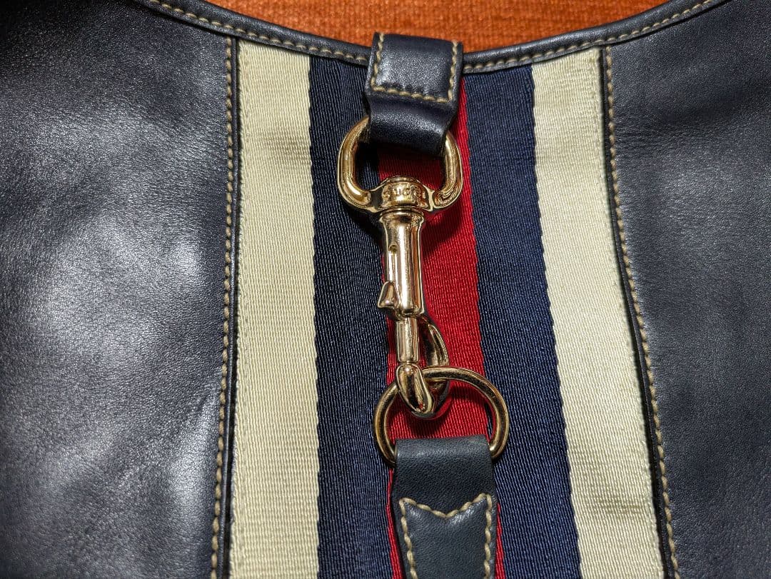 グッチ ネイビー レザー ショルダーバッグ ヴィンテージ (未使用)