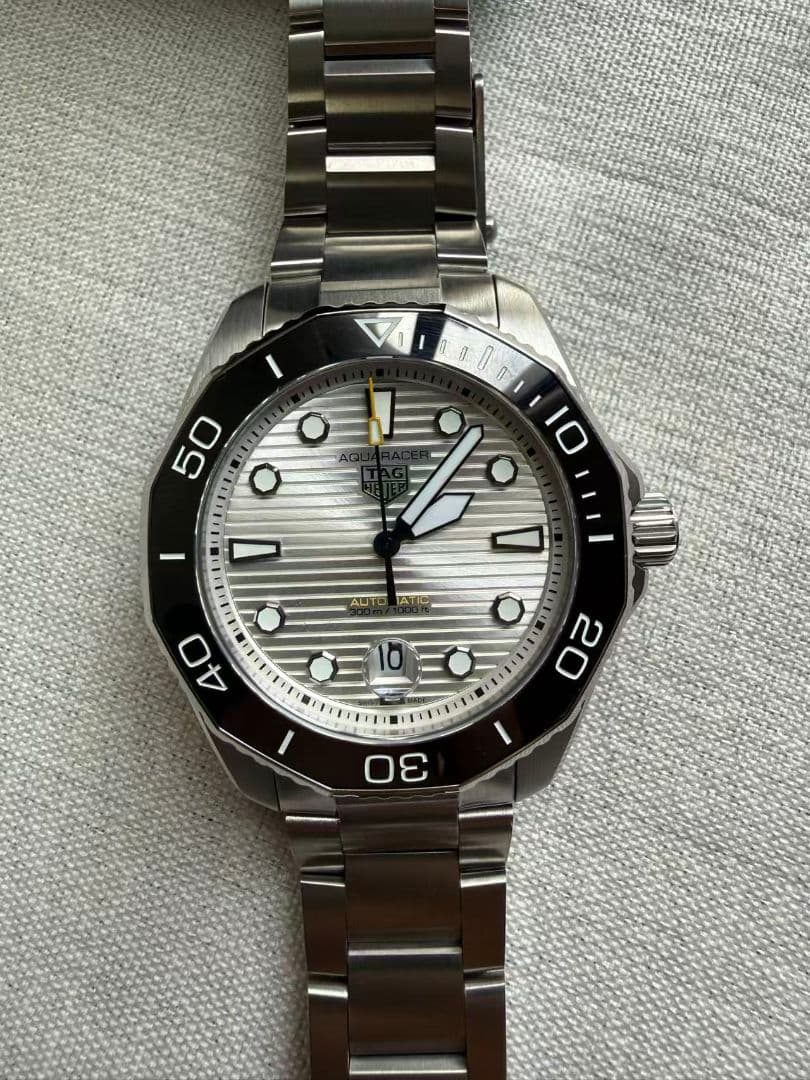 タグホイヤー アクアレーサー プロフェッショナル300 WBP201C