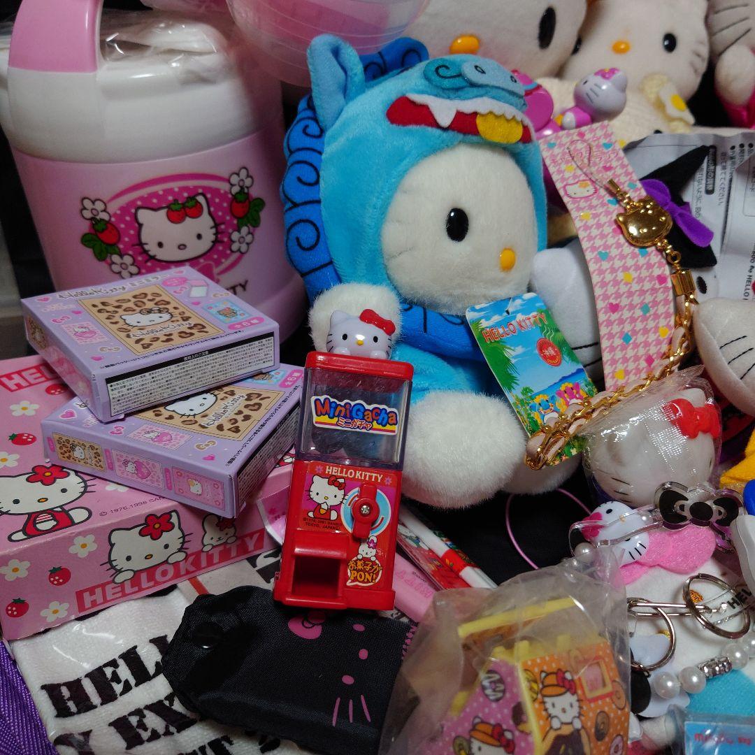 サンリオ ハローキティ 大量 グッズ まとめ売り ぬいぐるみ ストラップ 根付