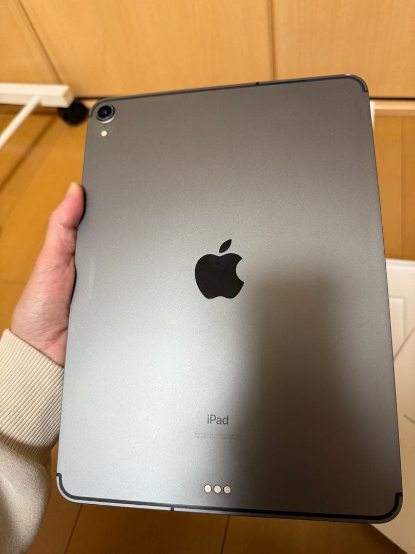 iPad Pro 11インチ 第1世代 64GB MU0M2J/A SIMフリー
