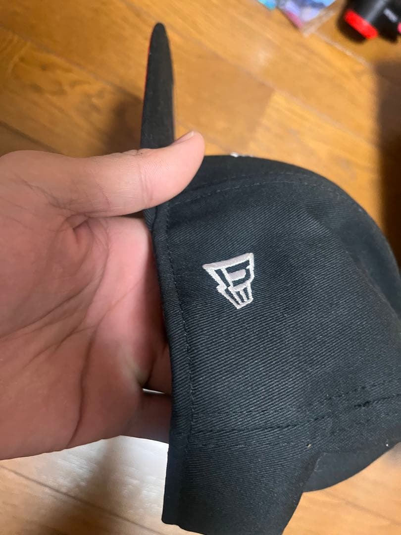 オメガ　スピードマスター　ニューエラ　キャップ