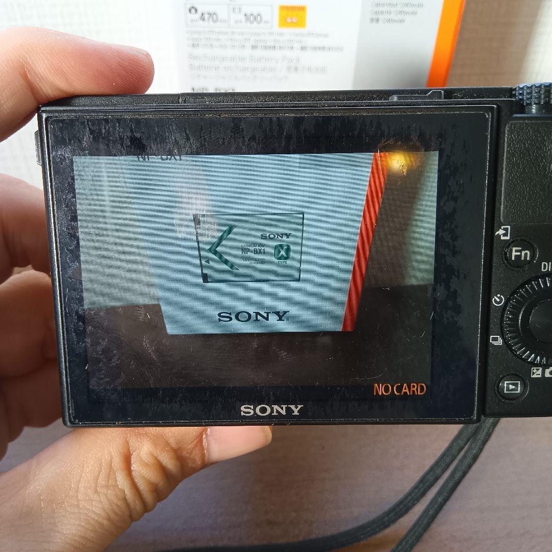 デジカメ　DSC-RX100M3　ソニー　SONY　デジカメ本体と純正バッテリー