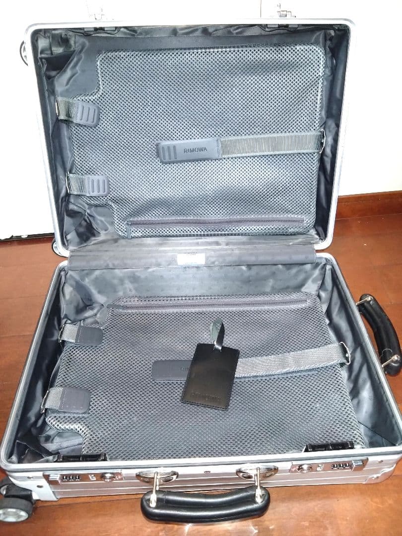 RIMOWA✈️クラッシック キャビン　4輪　33L