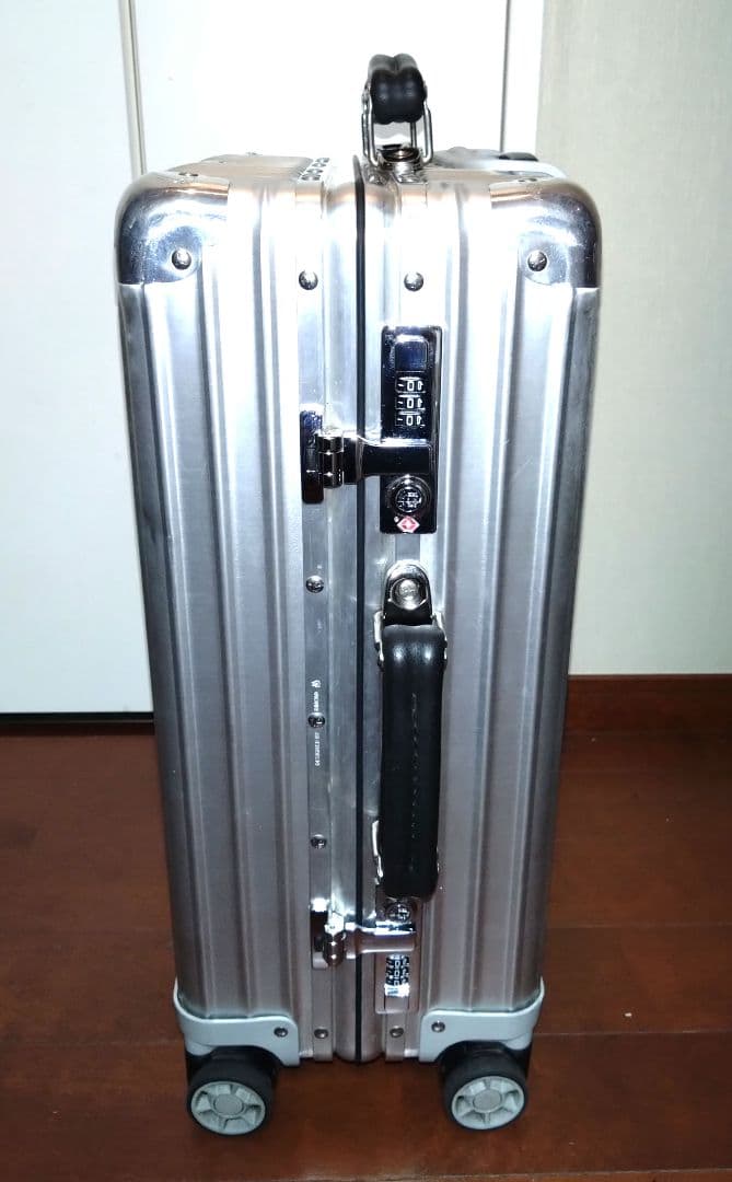RIMOWA✈️クラッシック キャビン　4輪　33L