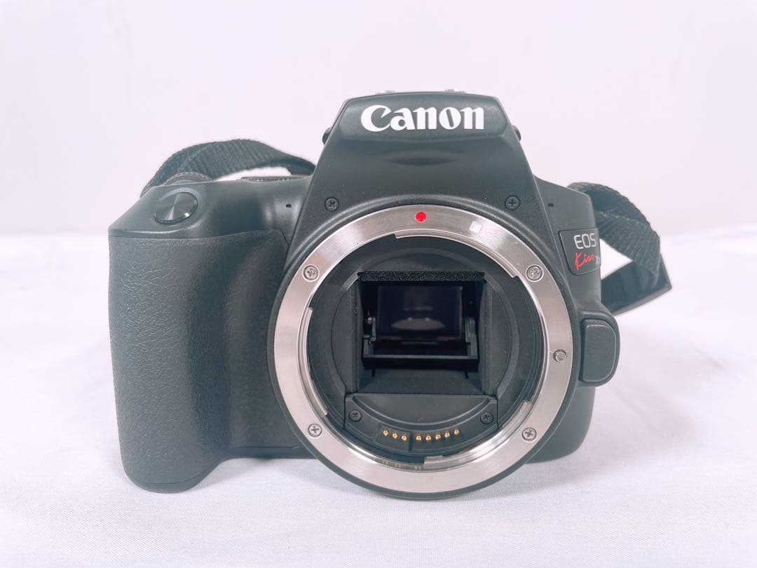 【良品】 Canon EOS KISS X10 ダブルズームレンズ