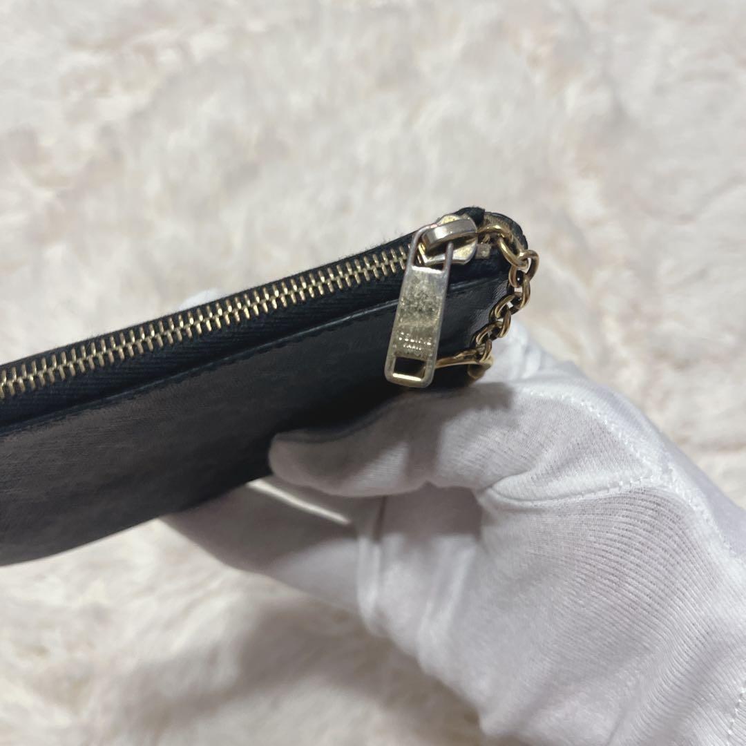 ルイ様 鑑定済・美品セリーヌ　トリオンフ　ロゴ　フック付き　ケース　PVC