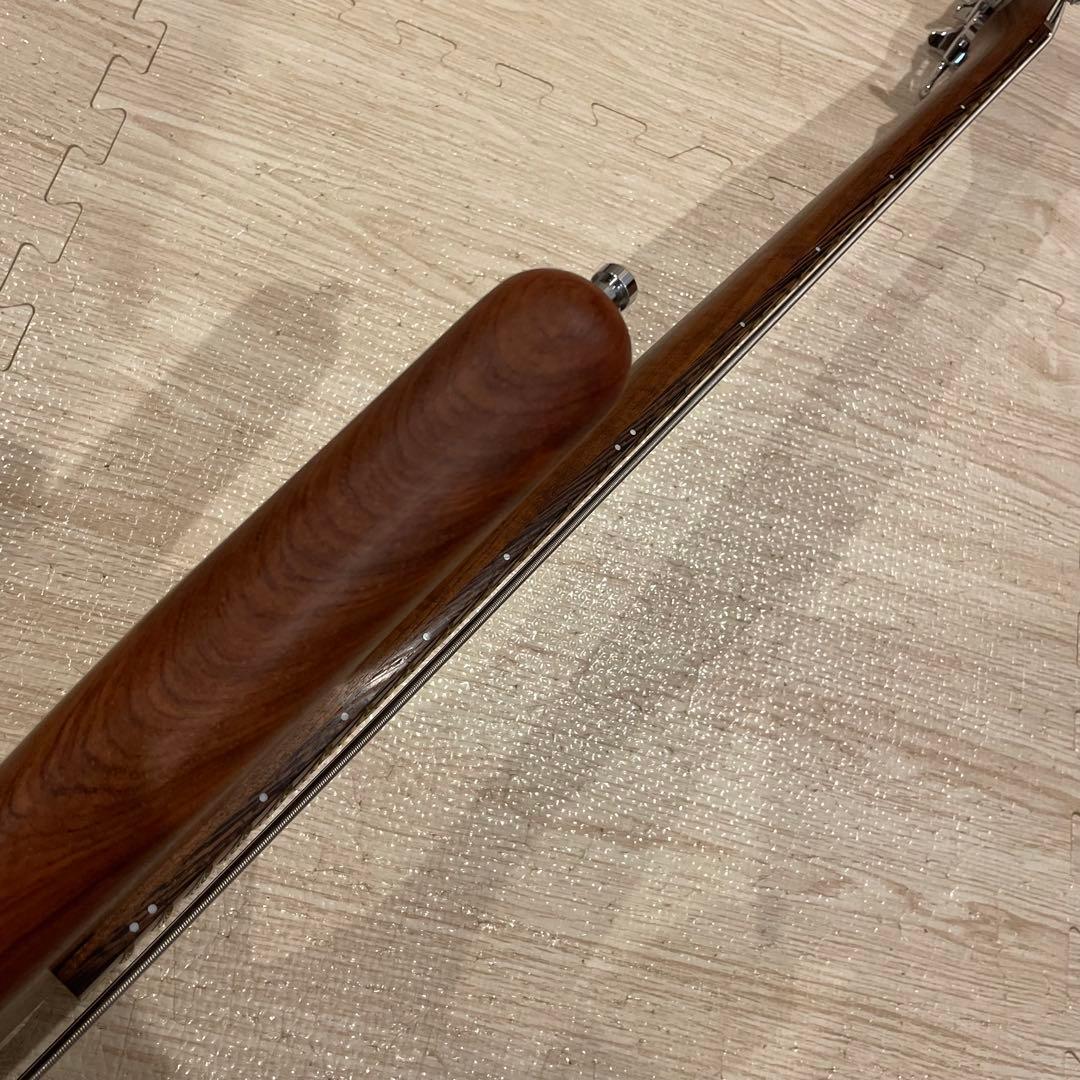 Warwick Corvette Standardドイツ製6弦ベース ボルトオン