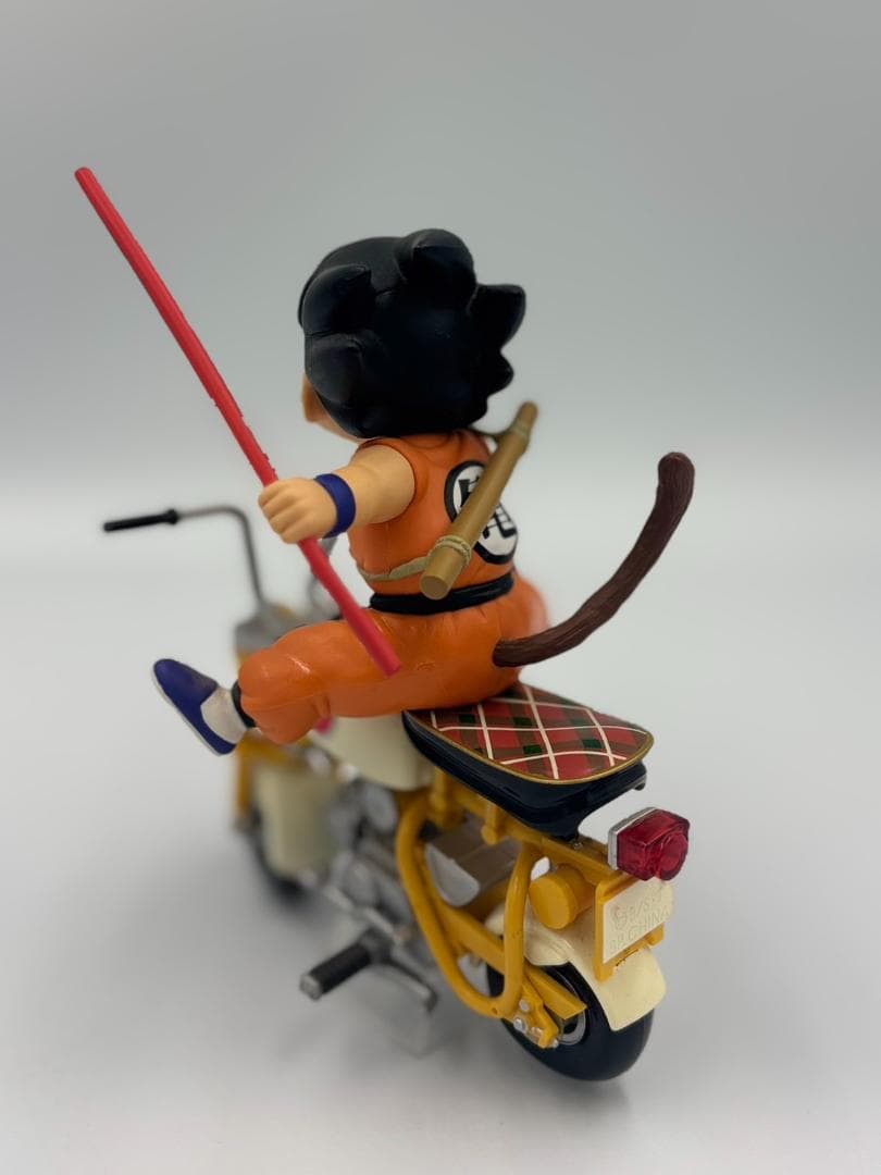 【希少】ドラゴンボール フィギュア＆バイク 孫悟空 バンプレスト