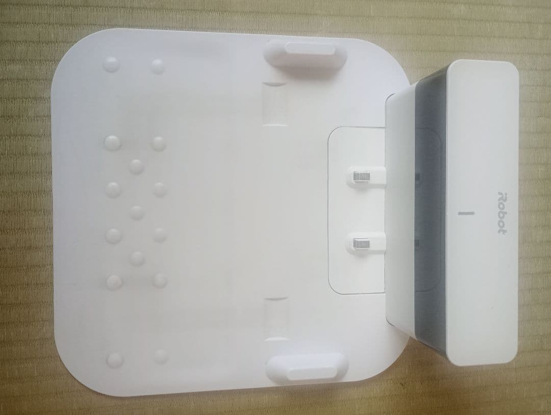 ブラーバジェット m6 ホワイト　アイロボット