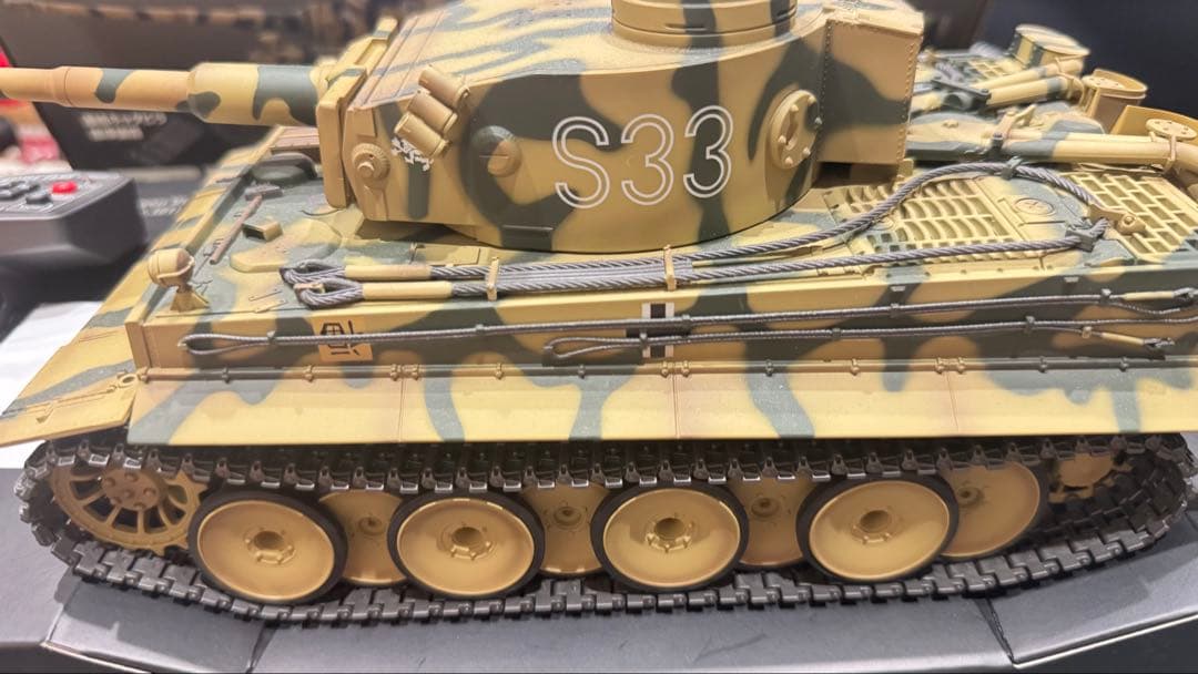 M1A2 ABRAMS RCバトルタンク + TIGER I ジャンク