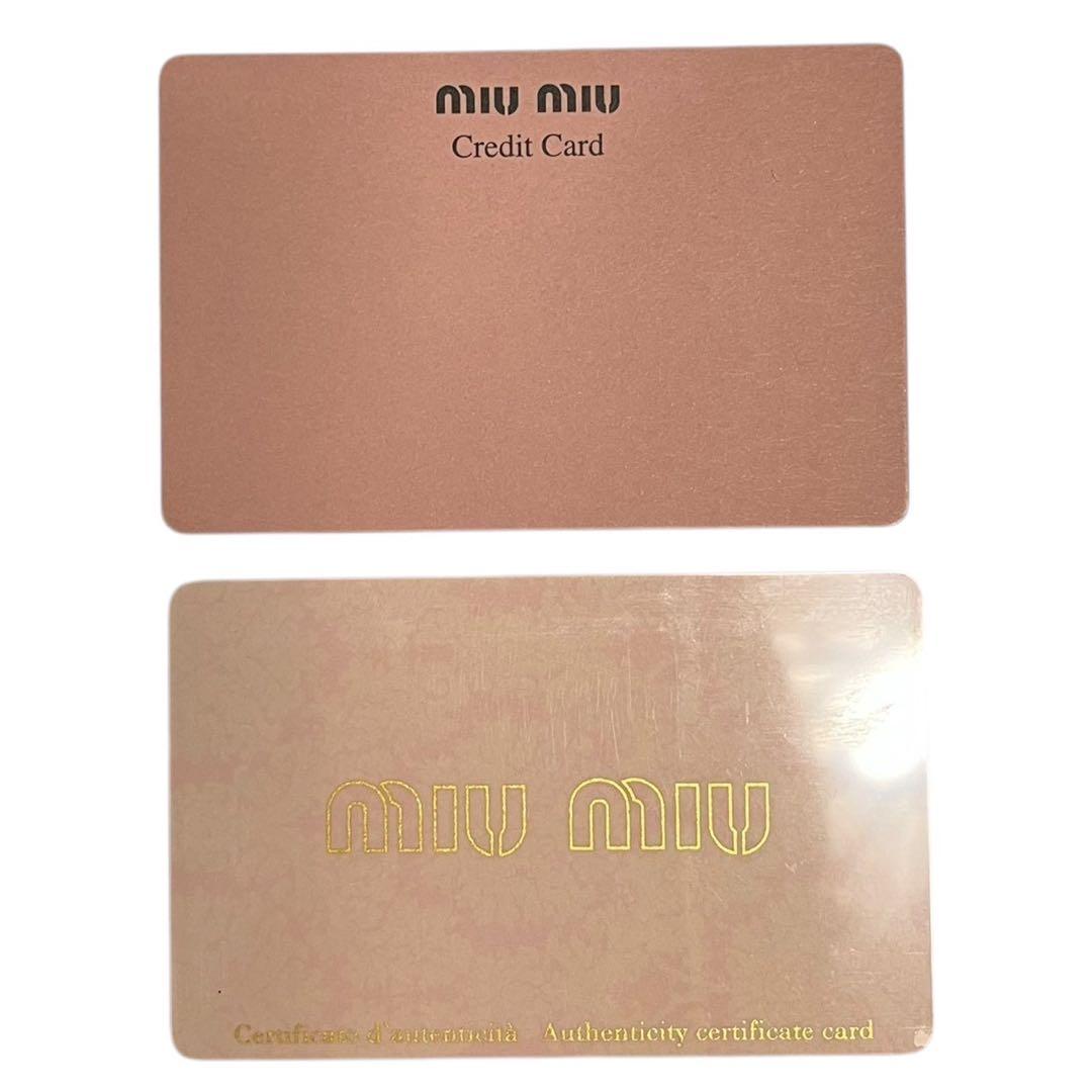 人気✨　ミュウミュウ　三つ折り財布　マテラッセ　L字ファスナー　ブラック　レザー