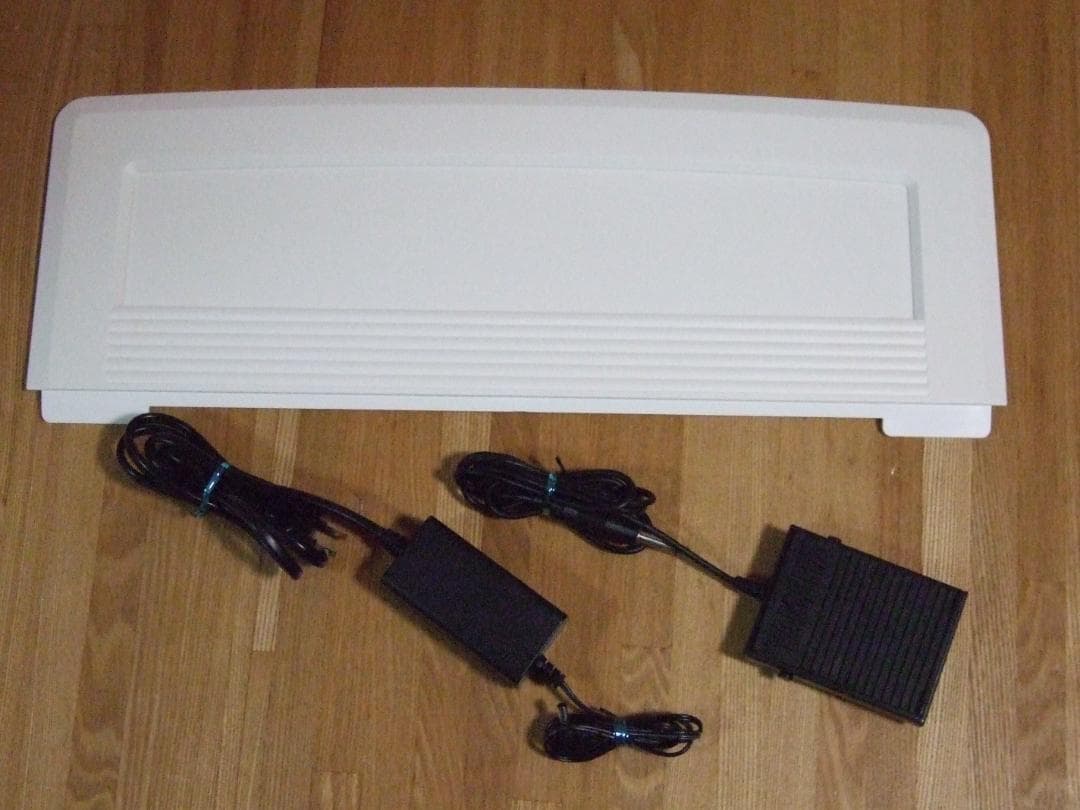 KORG SP-170S-WT コルグ 電子ピアノ 88鍵盤（送料込み）