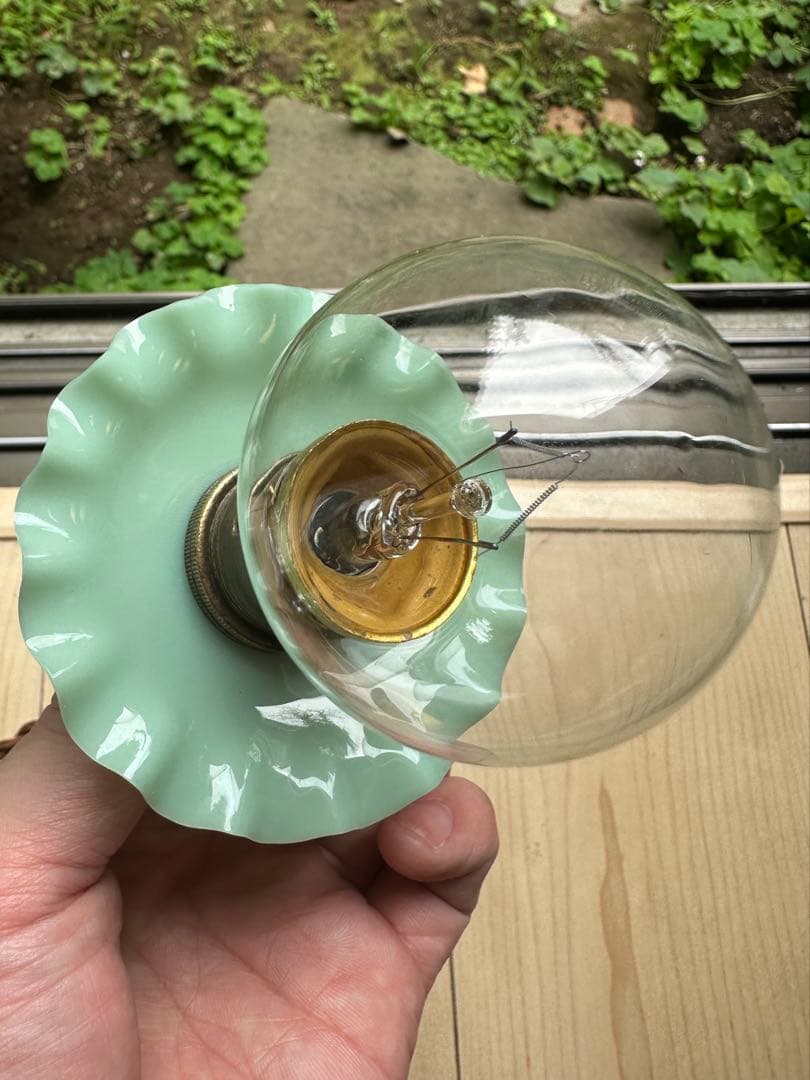 20年代 フランス アンティーク 希少なオパリン・グリーンの可愛いアトリエランプ