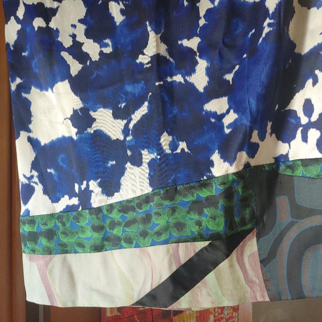 ドリスヴァンノッテン青白花柄 カラフル切り替え