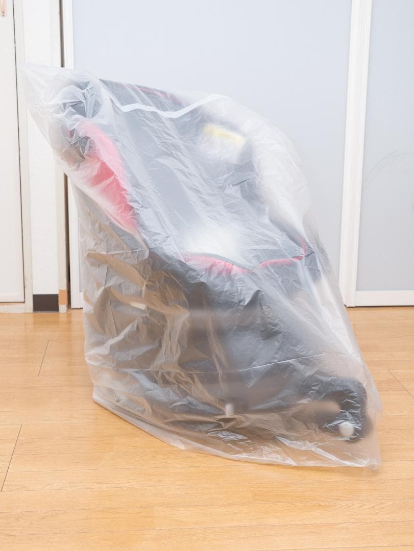 ほぼ未使用 コンビ クルムーヴ ISOFIX エッグショック PJ ブラック