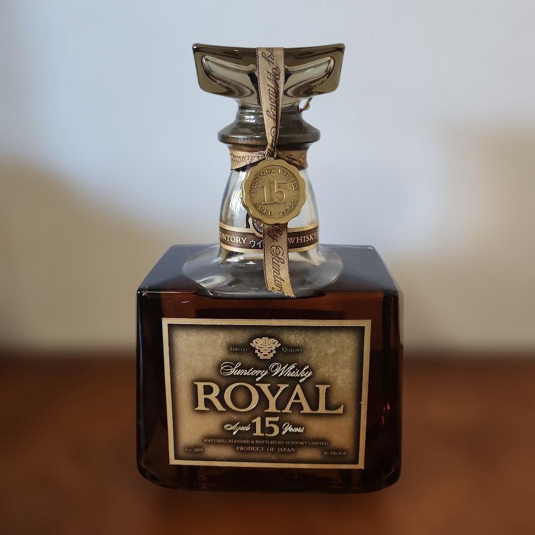 サントリーウイスキー  15 yearsゴールドラベル 750ml