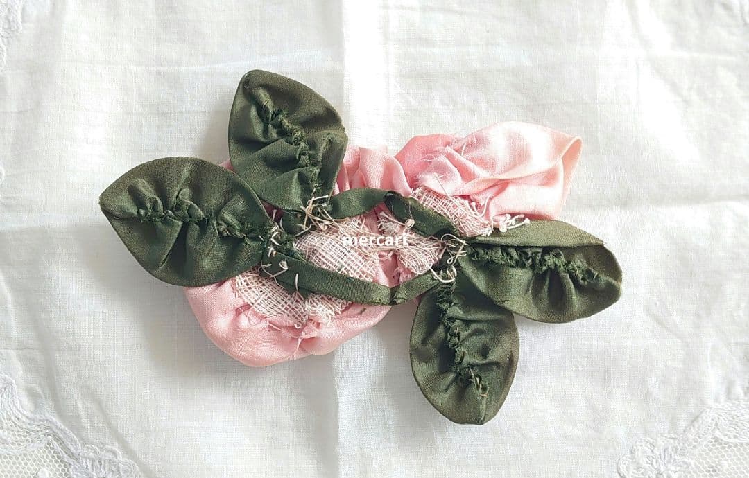 フランス製　アンティーク　大きなロココモチーフ