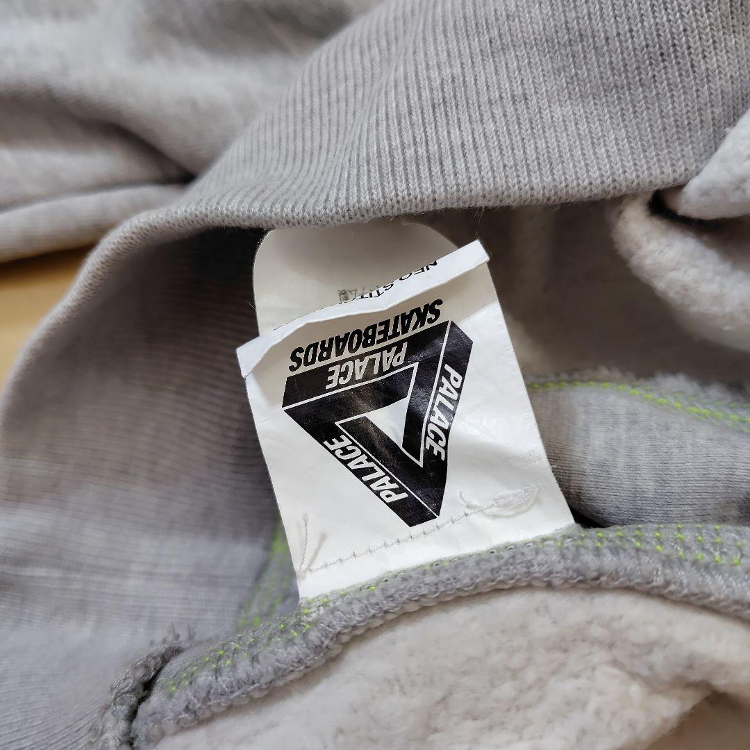 PALACE グレー フード付きパーカー